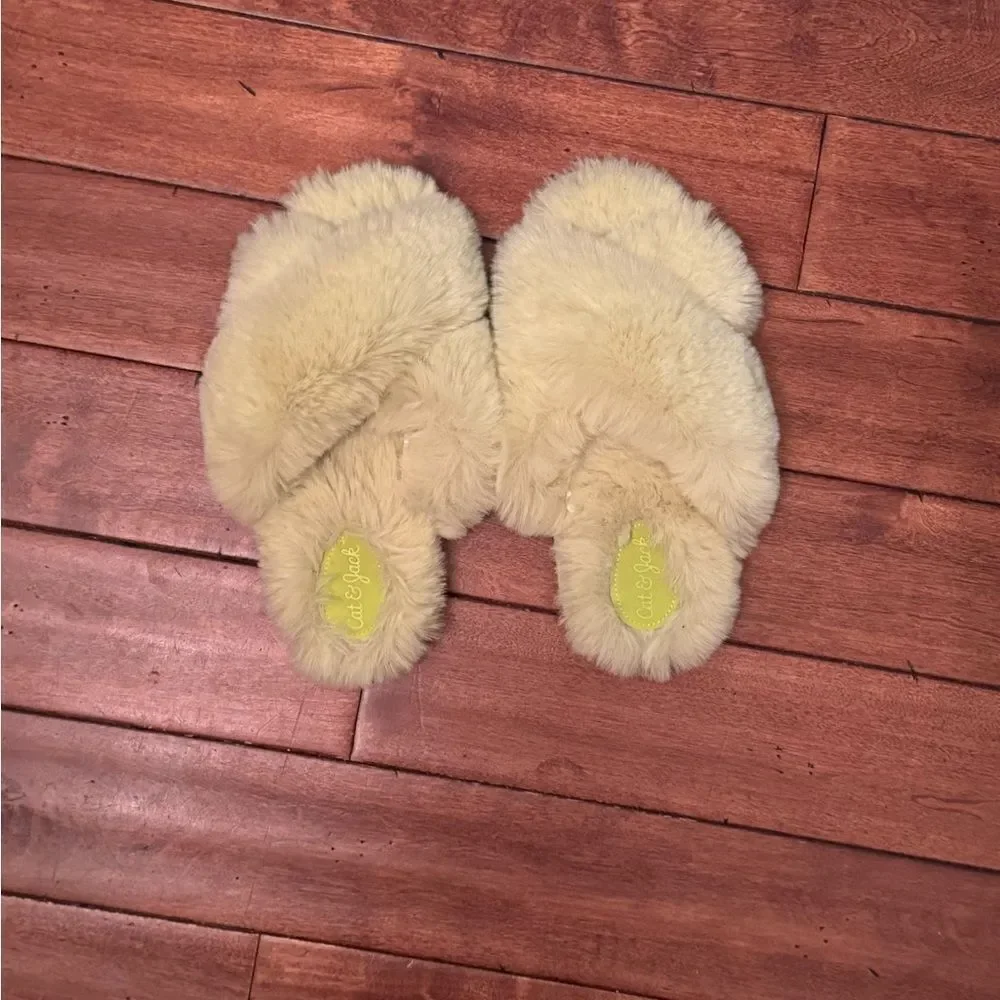 cat & jack‎ yellow house Slippers Girls M (2/3)